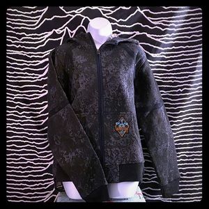 🖤Unisex Quad Pocketed Iron Fist Hoodie! NWT!😱